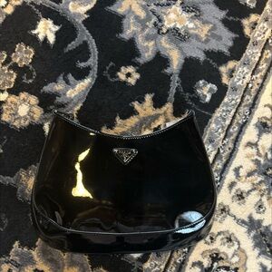 Black faux patent leather shoulder bag Cleo